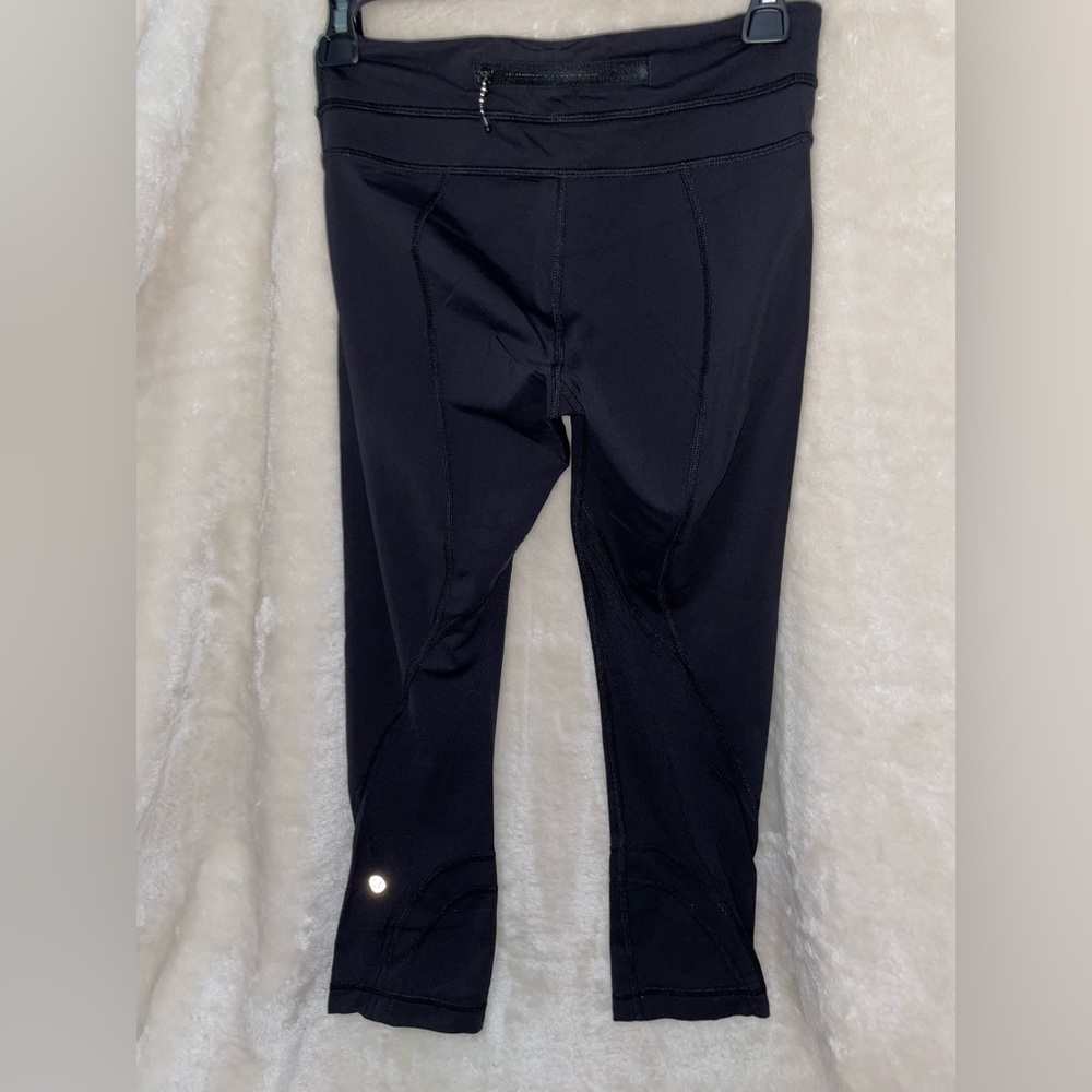 Lululemon Cropped Black Leggings